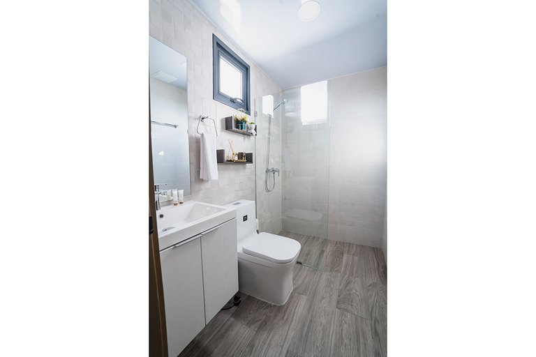 New Brand LUXURY Apt. 1BR - Soha Panorama B16