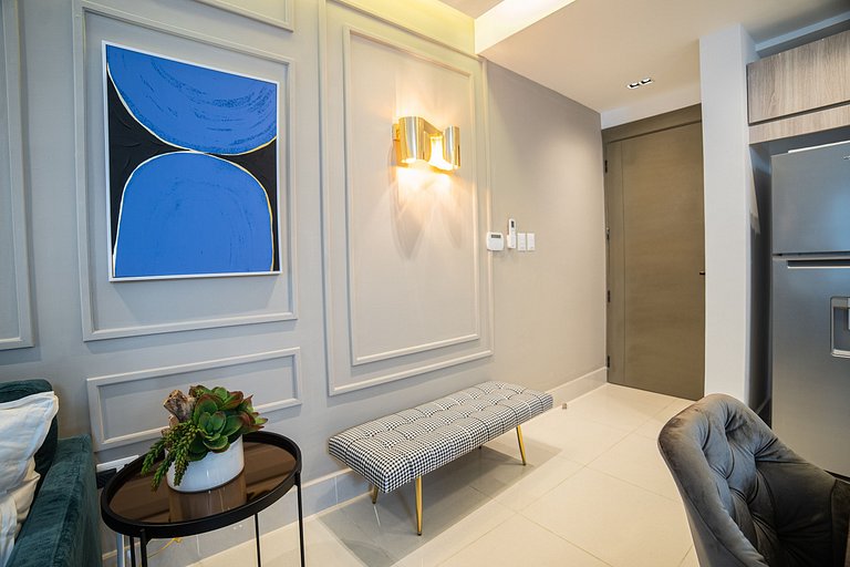 LUXURY Apartment. 1BR - Soha Panorama C01